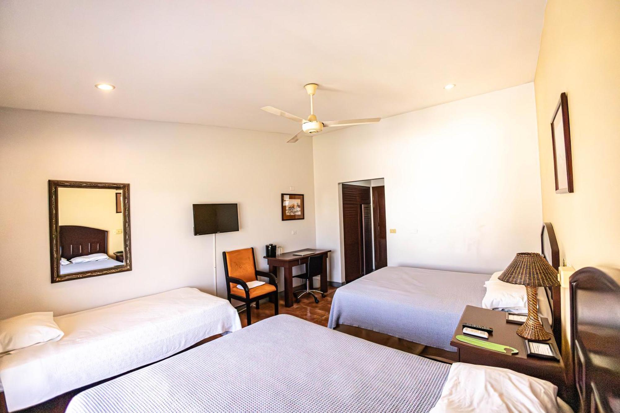 Hotel Cana Brava Inn Canas Ngoại thất bức ảnh