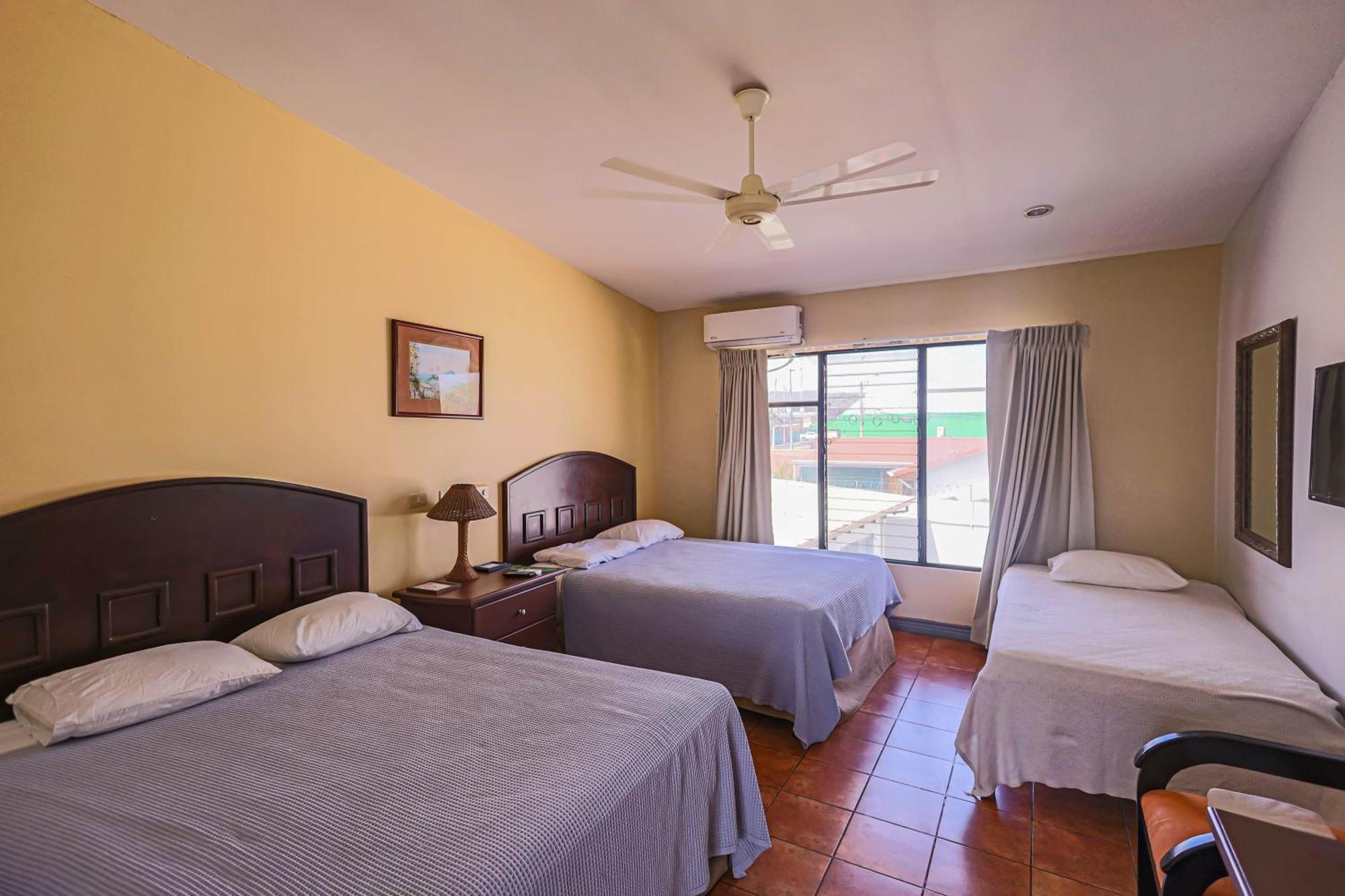 Hotel Cana Brava Inn Canas Ngoại thất bức ảnh