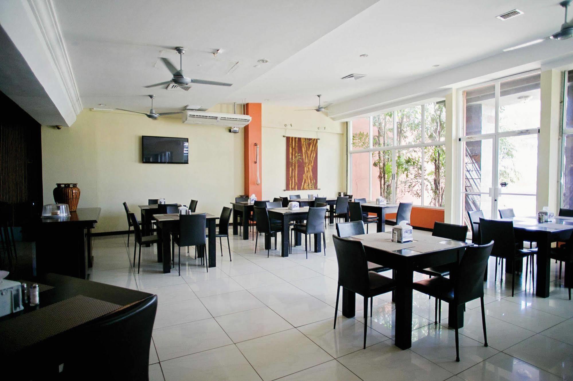 Hotel Cana Brava Inn Canas Ngoại thất bức ảnh