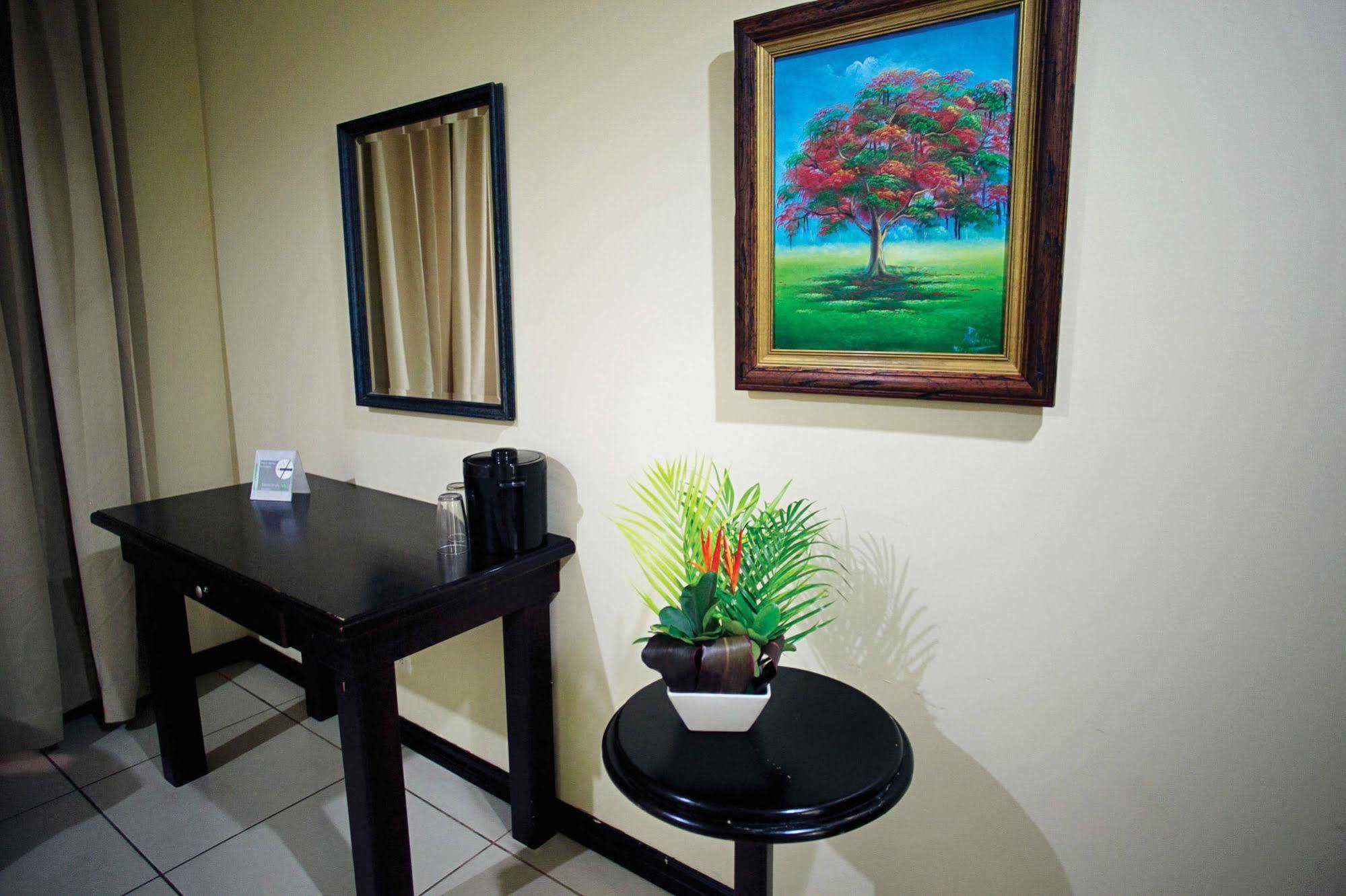 Hotel Cana Brava Inn Canas Ngoại thất bức ảnh