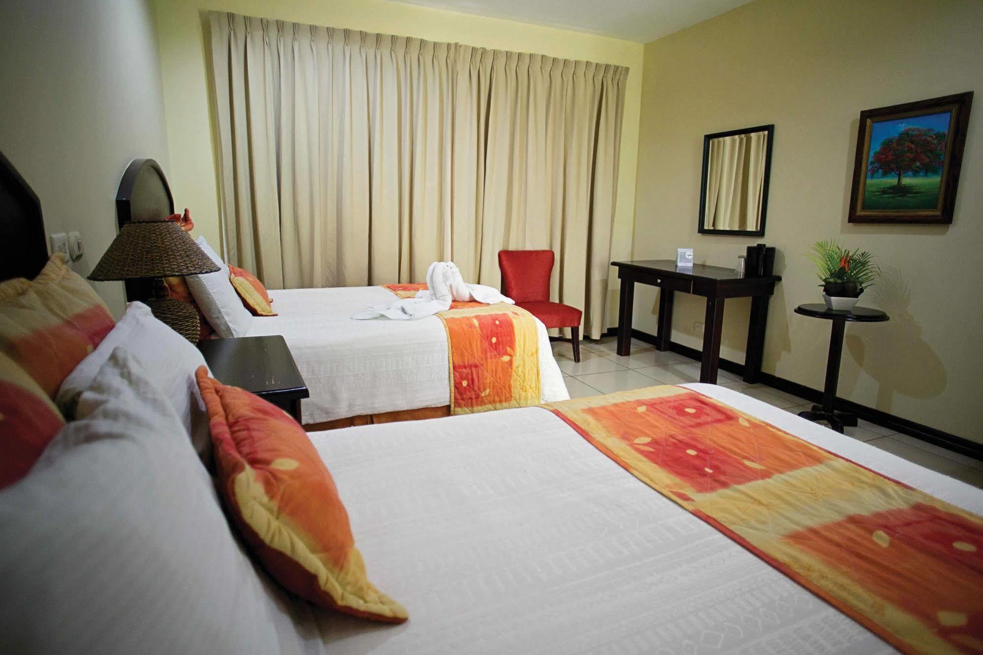 Hotel Cana Brava Inn Canas Ngoại thất bức ảnh